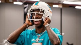 Vinicius y Militao visitaron a los Miami Dolphins. (Redes sociales)
