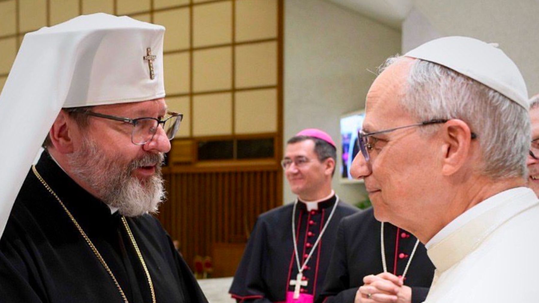 León XIV con representantes católicos orientales.